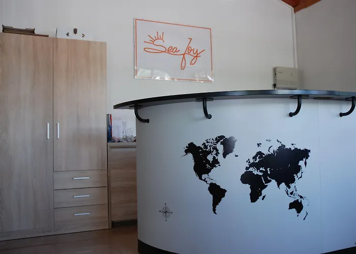 Bed & Breakfast Sea Joy 1 3*