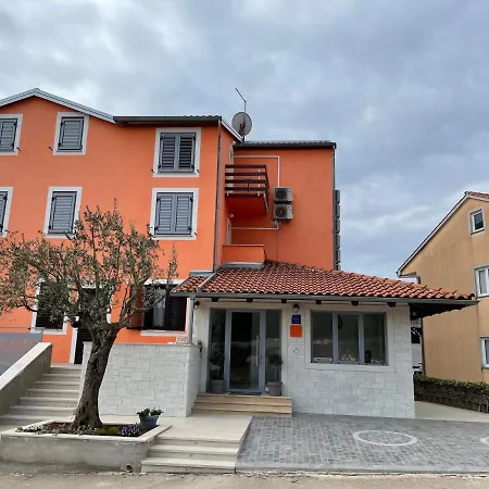 Nocleg ze śniadaniem Sea Joy 1 3*