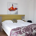 Sea Joy 1 Bed & Breakfast